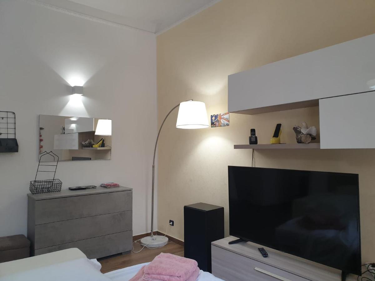 Liberta 176 Apartment Bari Bagian luar foto