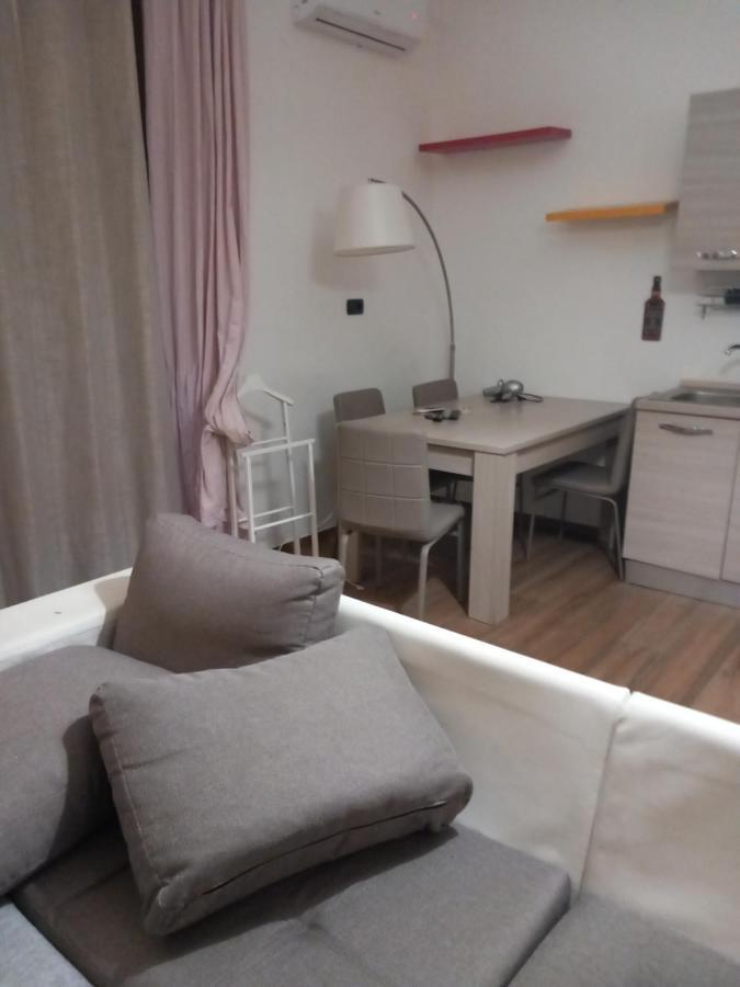 Liberta 176 Apartment Bari Bagian luar foto
