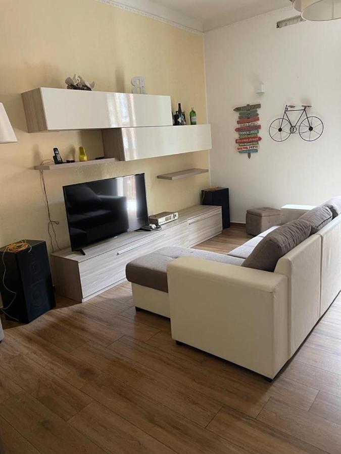 Liberta 176 Apartment Bari Bagian luar foto